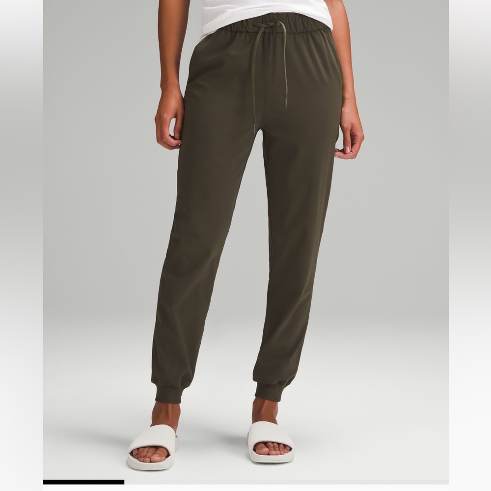 Stretch High-Rise Jogger *Full Length